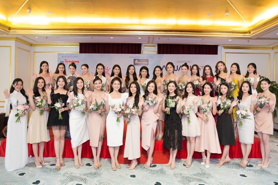 30 first contestants enter Miss Vietnam 2020’s semi final exam ảnh 2