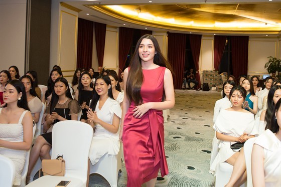 30 first contestants enter Miss Vietnam 2020’s semi final exam ảnh 8