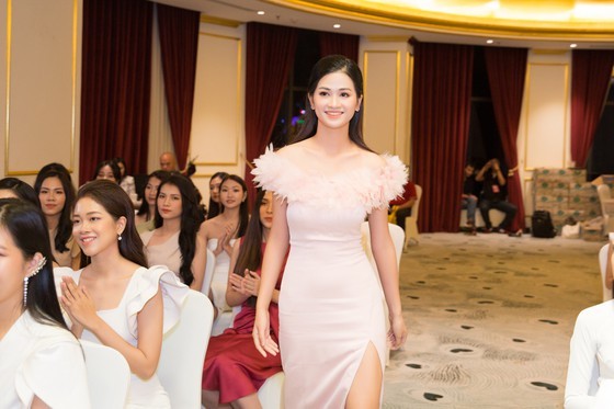 30 first contestants enter Miss Vietnam 2020’s semi final exam ảnh 9
