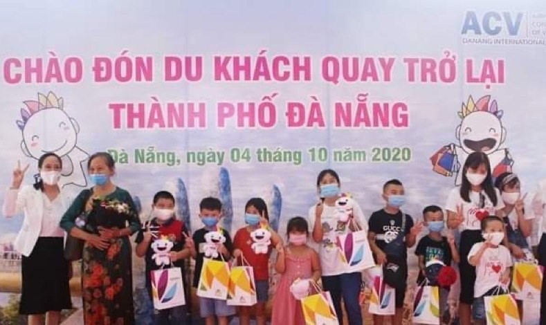 Da Nang welcomes first group of tourists after over two months