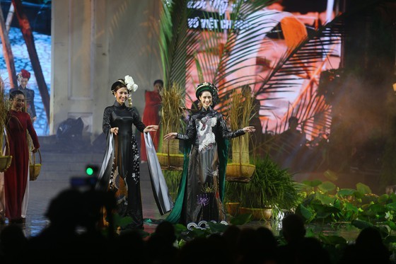 HCMC Ao Dai Festival 2020 opens ảnh 13
