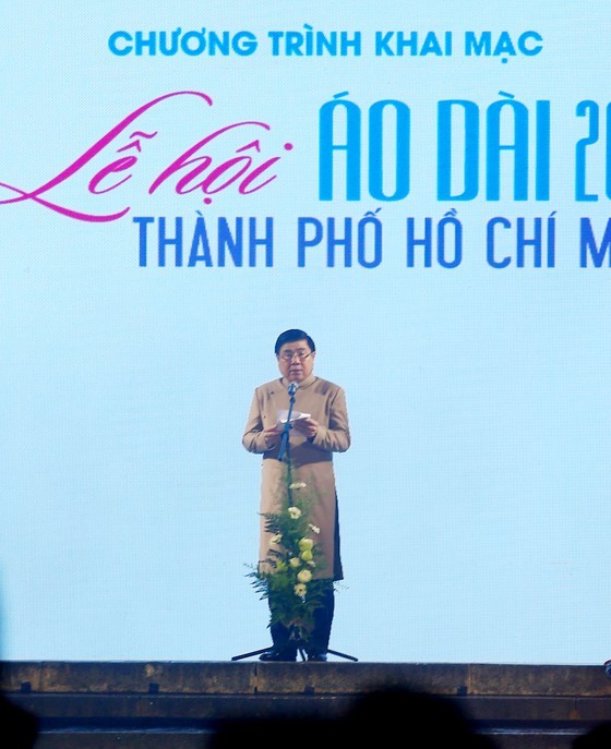 HCMC Ao Dai Festival 2020 opens ảnh 2