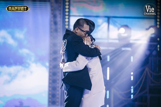 De Choat crowns as winner of Rap Viet competition ảnh 5