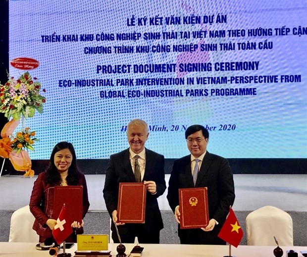 At the event (Photo: VNA)