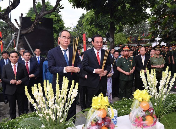 Activities marking centenary birthday of late President Le Duc Anh held ảnh 1