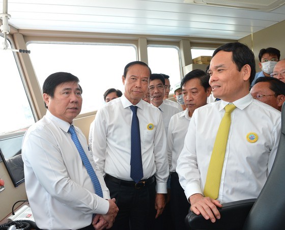 HCMC, Vung Tau inaugurate new ferry service ảnh 4