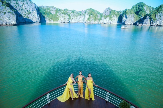 Beauty queens team wins TV reality show promoting domestic tourism ảnh 3