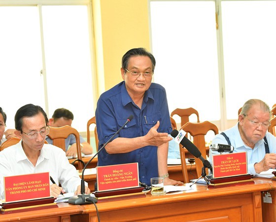 HCMC Party Chief makes realistic survey of Can Gio District ảnh 10