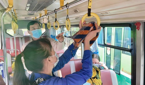 HCMC authorities inspect Covid-19 prevention, control work ảnh 5