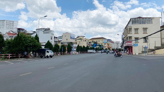 Lam Dong advises tourists not to visit Da Lat due to pandemic risk ảnh 7