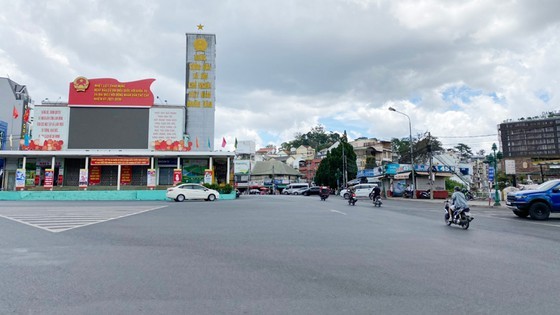 Lam Dong advises tourists not to visit Da Lat due to pandemic risk ảnh 9