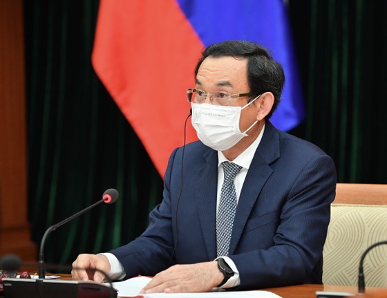 Virtual conference marks strategic partnership between HCMC, Saint Petersburg ảnh 1