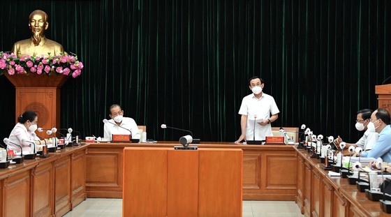 HCMC to take more drastic actions in remaining week of social distancing order ảnh 1