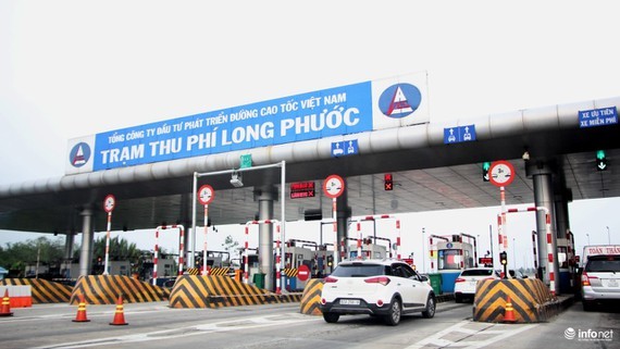 BOT toll stations in social-distancing localities asked to stop operation ảnh 1