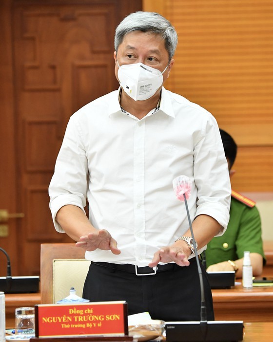 HCMC prepares for tighter Covid-19 measures amid rise in confirmed cases ảnh 7