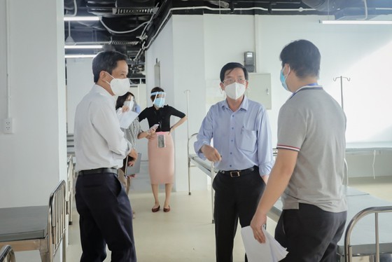 Ceremony held for handover of field hospital No.5 to HCMC’s health sector  ảnh 2