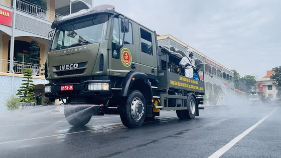 HCMC launches 7-day citywide sanitization ảnh 11