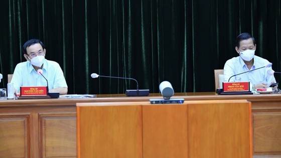 HCMC reviews its implementation of 15-day citywide social distancing order ảnh 2