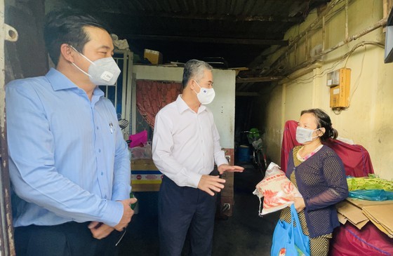 HCMC focuses on caring for needy people during Covid-19 pandemic ảnh 4