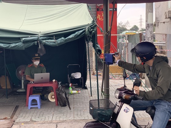 HCMC police install 100 cameras to monitor inner-city transport, travelers ảnh 4