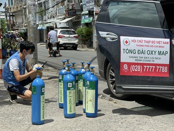 Additional oxygen stations established in districts, Thu Duc City ảnh 3