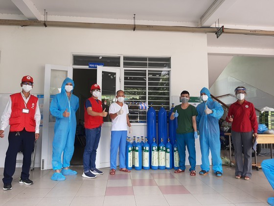 Additional oxygen stations established in districts, Thu Duc City ảnh 7