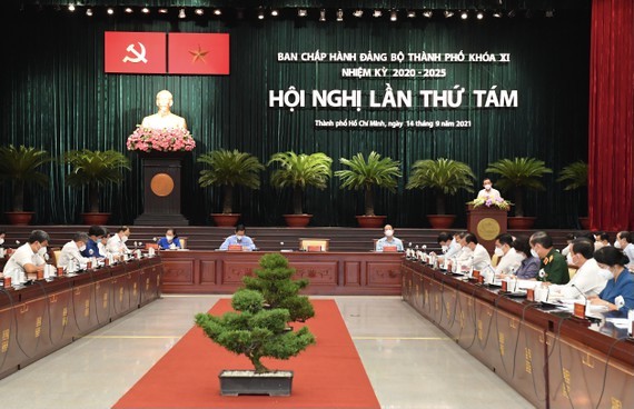 HCMC Party Executive Committee’s session issues pandemic-related decisions ảnh 1