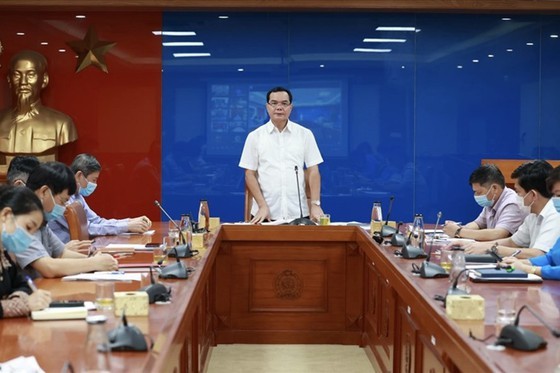 Unemployment premiums should be spent on supporting pandemic-hit laborers: VGCL ảnh 1