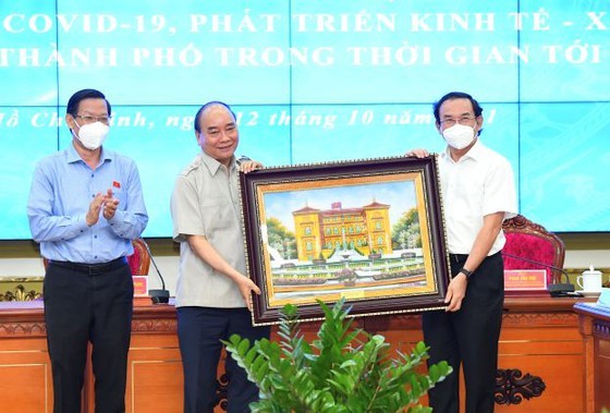 HCMC should go towards reorganization, economic creativity: State President ảnh 3