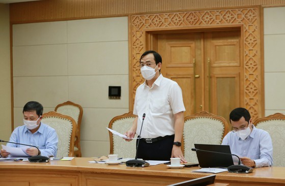Deputy PM asks tourism sector to take firm steps to reopen ảnh 2