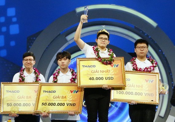 Quang Ninh’s student becomes winner of 21st Road to Olympia Peak contest ảnh 1