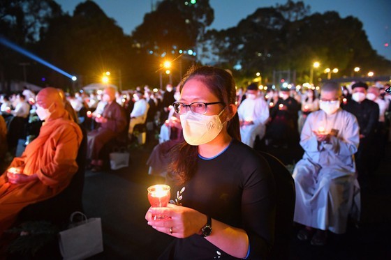 National memorial service held to remember Covid-19 victims ảnh 14