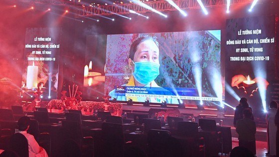 National memorial service held to remember Covid-19 victims ảnh 34