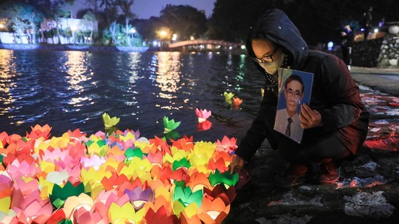 National memorial service held to remember Covid-19 victims ảnh 40