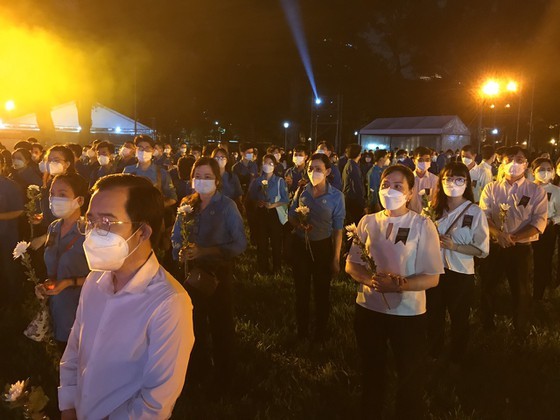 National memorial service held to remember Covid-19 victims ảnh 52
