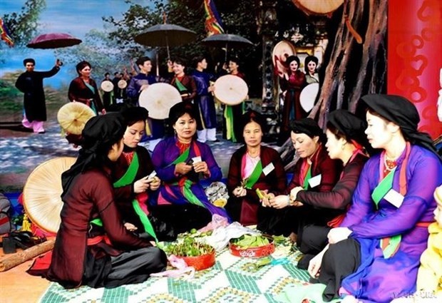 Party leader urges continuing national culture building,reservation,development ảnh 3
