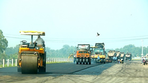 Efforts being made to complete Trung Luong - My Thuan Expressway expeditiously ảnh 3