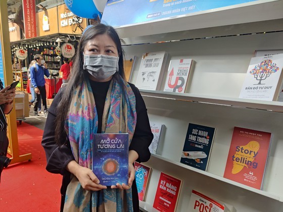 Entrepreneur and Book Week 2021 opens in HCMC ảnh 3
