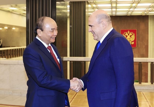 President Nguyen Xuan Phuc meets Russian Prime Minister ảnh 1