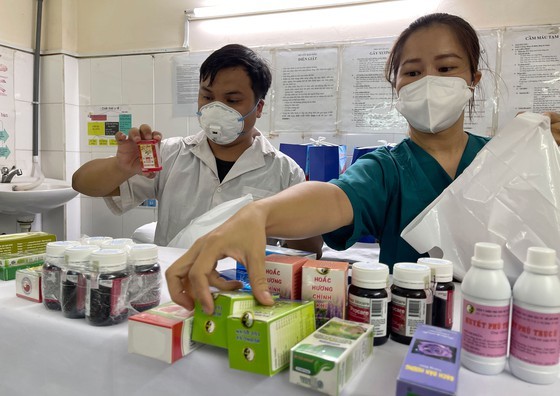 SGGP Newspaper receives readers’ information about Covid-19 treatment ảnh 2