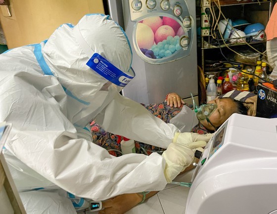 HCMC health sector’s ten outstanding events in 2021 ảnh 7