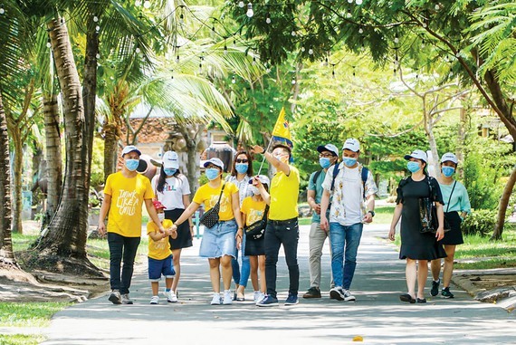 Tourism industry needs to innovate and adapt ảnh 1