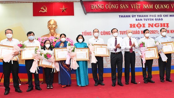 HCMC propaganda sector to implement four key missions ảnh 5