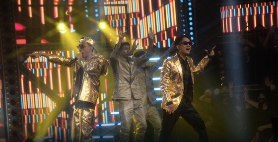 Seachains named as winner of 2nd Rap Viet Competition ảnh 12