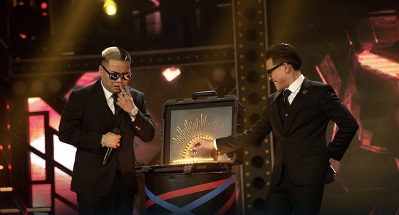 Seachains named as winner of 2nd Rap Viet Competition ảnh 8