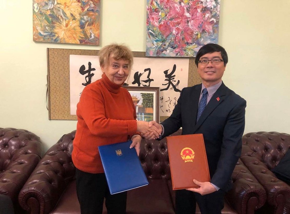 Vietnamese natural and cultural garden built in Ukraine ảnh 1