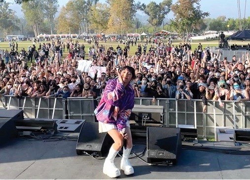 Vietnamese artists confidently join global playing field ảnh 1