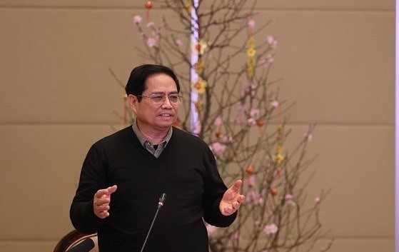 PM inspects progress of north-south expressway project’s eastern section ảnh 2