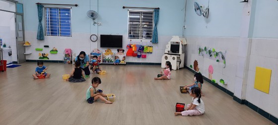 HCMC struggling with school nurses shortage amid pandemic ảnh 1