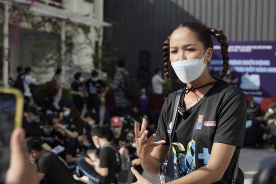 In-person Earth Hour Campaign 2022 returns to HCMC ảnh 3